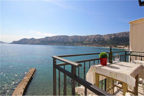 Apartment A1, for 2 persons