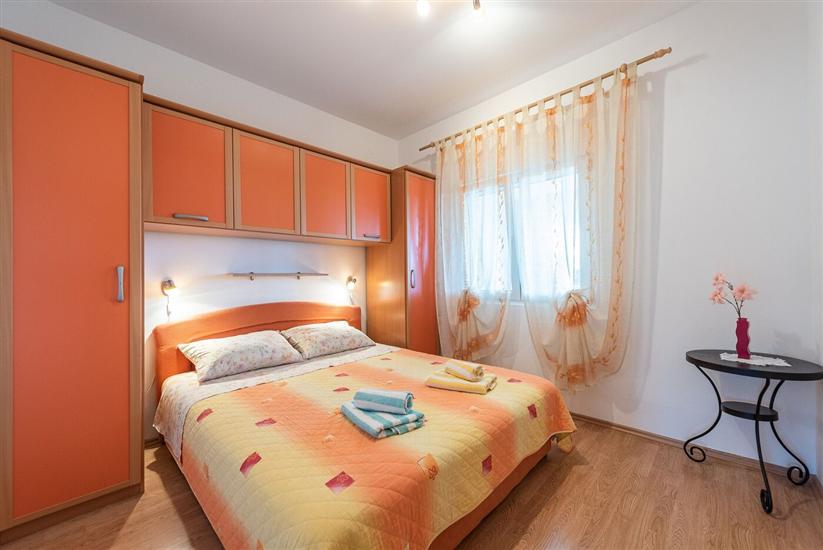 Apartment A1, for 6 persons