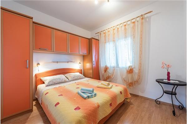 Apartment A1, for 6 persons