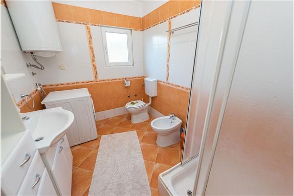 Apartment A1, for 6 persons