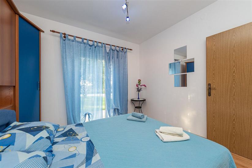 Apartment A2, for 8 persons