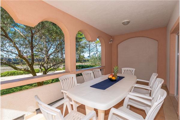 Apartment A2, for 8 persons