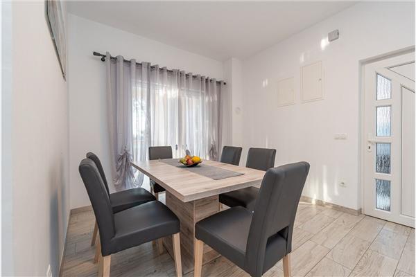 Apartment A3, for 6 persons
