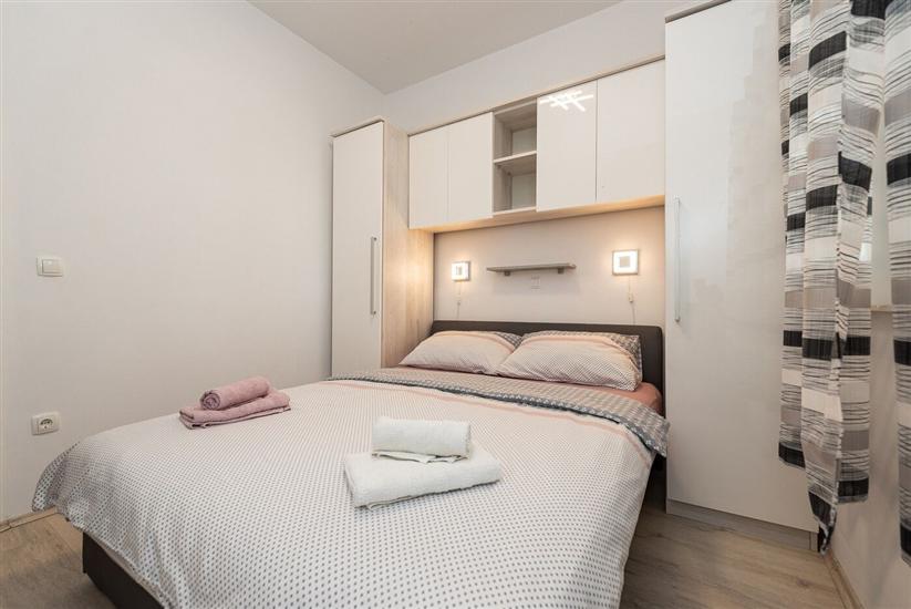 Apartment A3, for 6 persons