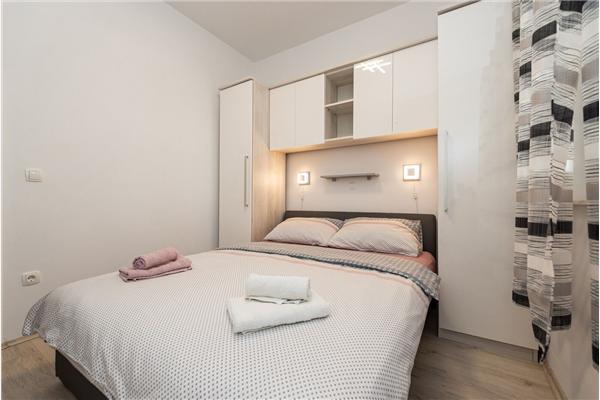 Apartment A3, for 6 persons