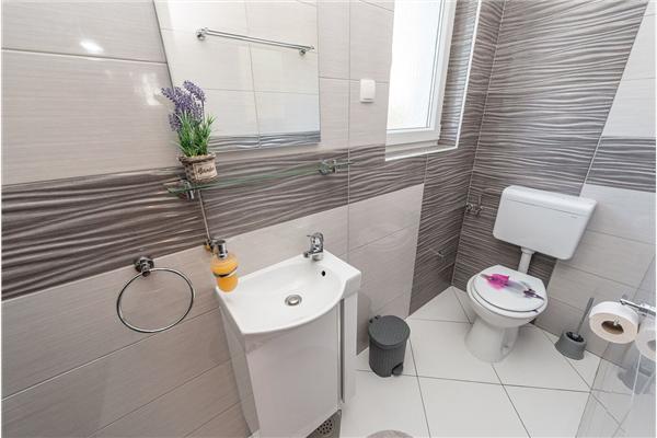 Apartment A3, for 6 persons