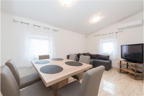 Apartment A1, for 4 persons