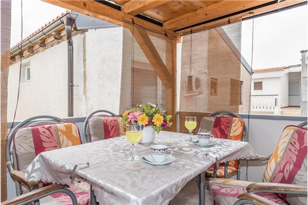 Apartment A1, for 4 persons