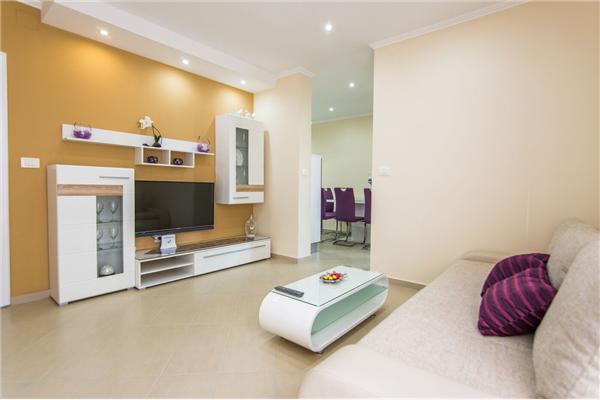 Apartment A1, for 6 persons