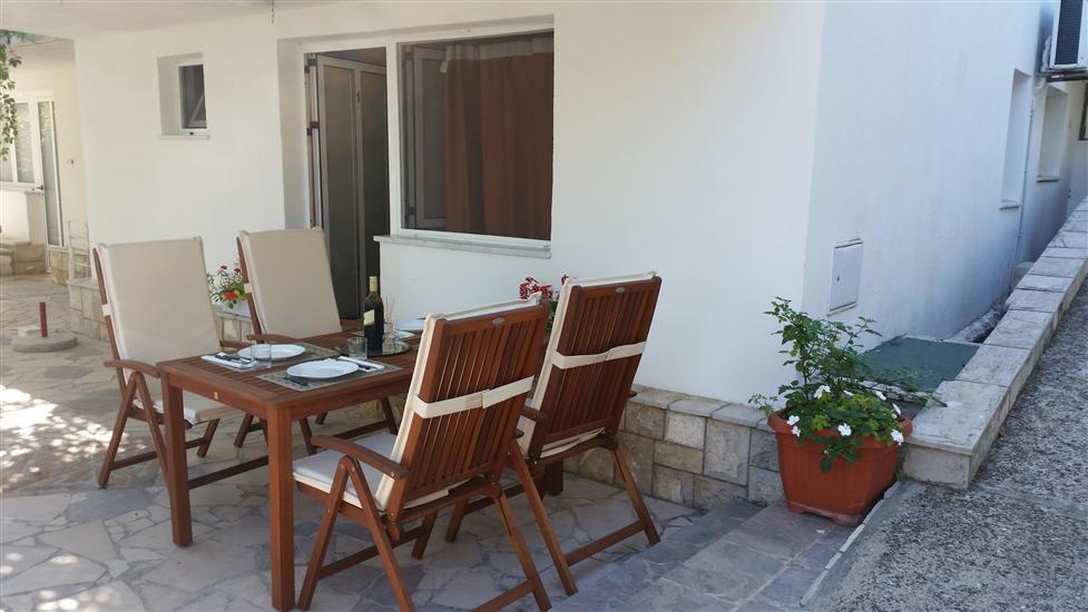 Apartment A1, for 4 persons