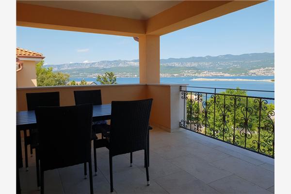 Apartment A2, for 4 persons