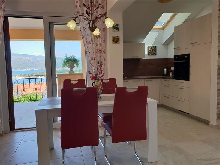 Apartment A2, for 4 persons