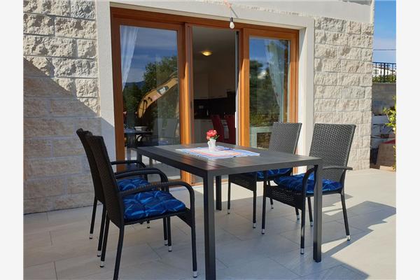 Apartment A4, for 4 persons