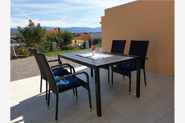 Apartment A4, for 4 persons