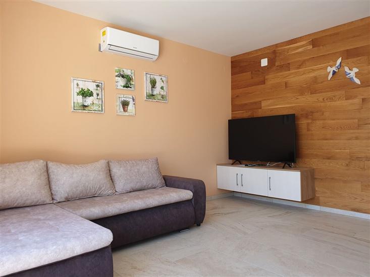 Apartment A4, for 4 persons