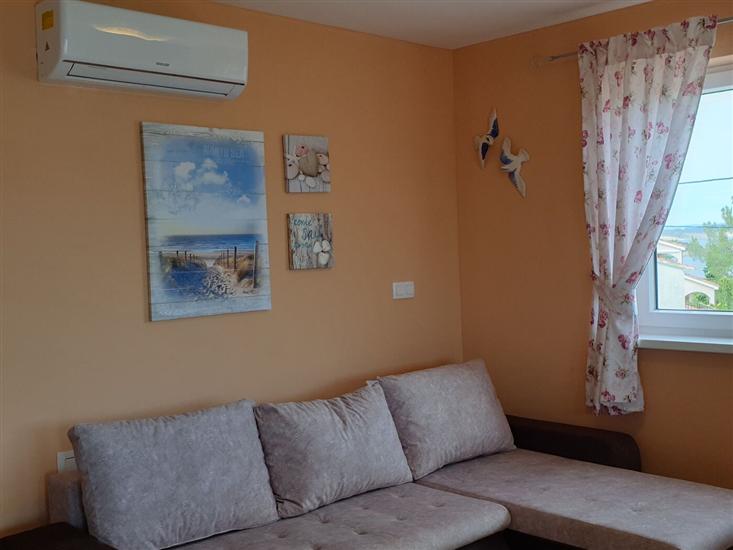 Apartment A5, for 4 persons