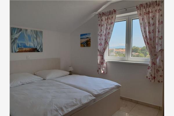 Apartment A5, for 4 persons