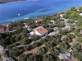 House - Tkon - island Pasman