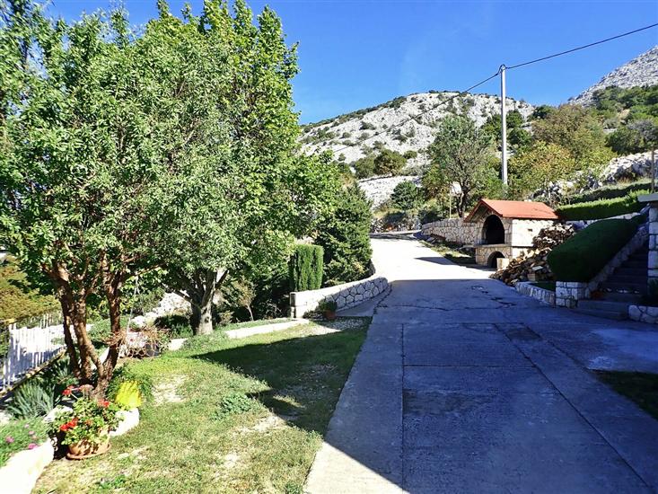 Apartmaj Jela-on the seafront