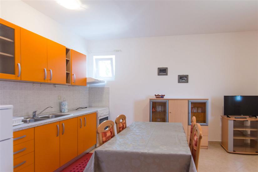 Apartment A2, for 4 persons