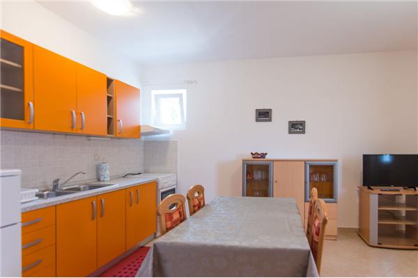 Apartment A2, for 4 persons