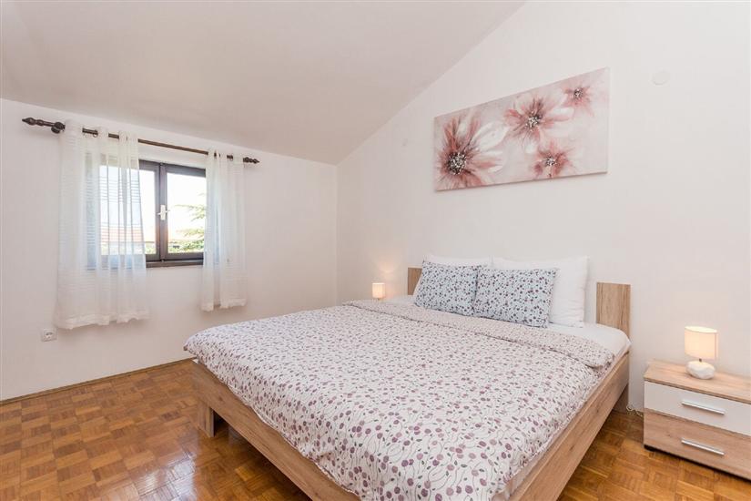Apartment A1, for 3 persons
