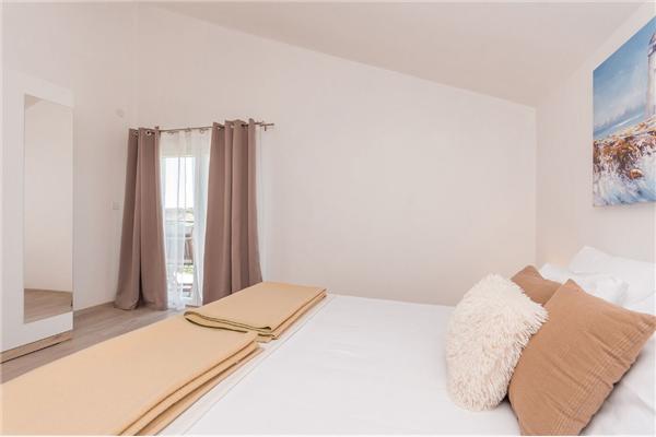 Apartment A2, for 5 persons