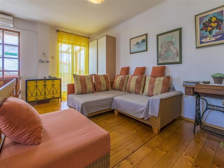 House K1, for 5 persons