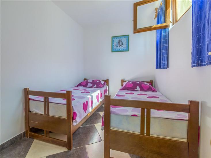 House K1, for 5 persons