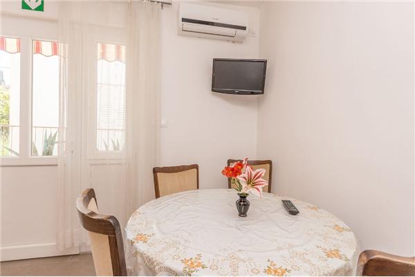 Apartment A1, for 3 persons