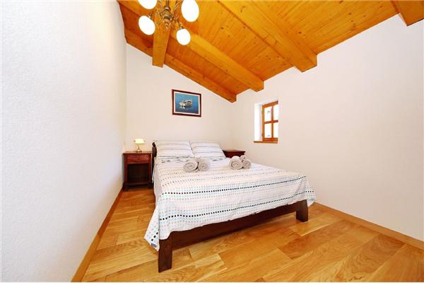 House K1, for 5 persons