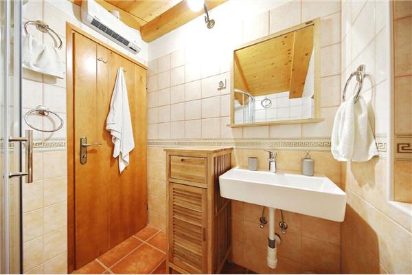 House K1, for 5 persons