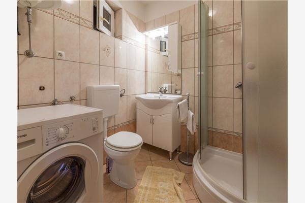 Apartman A1, na 5 osebe