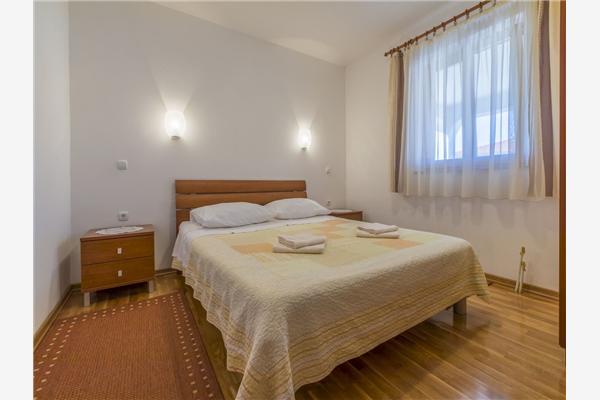 Apartman A2, na 5 osebe