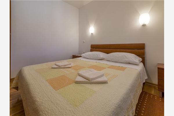 Apartman A2, na 5 osebe