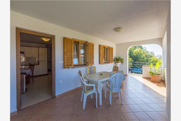 Apartman A2, na 5 osebe