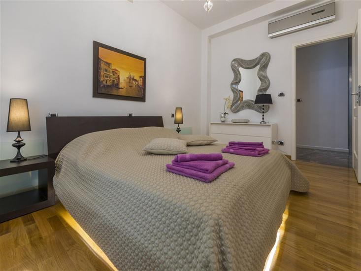 Apartment A1, for 6 persons