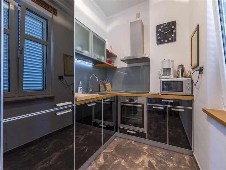 Apartment A1, for 6 persons