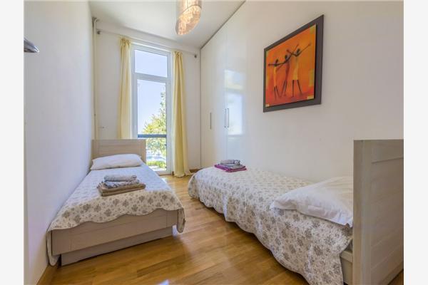 Apartment A1, for 6 persons