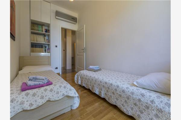 Apartment A1, for 6 persons
