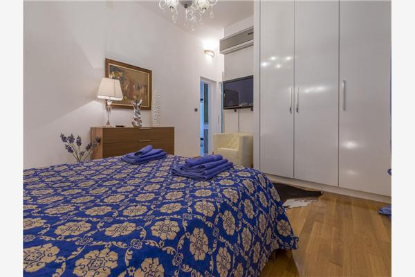Apartment A1, for 6 persons