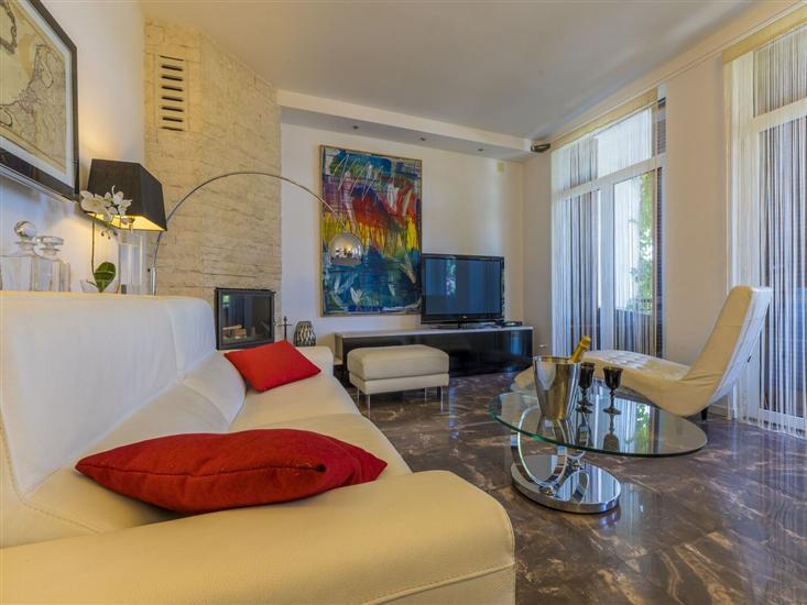 Apartment A1, for 6 persons