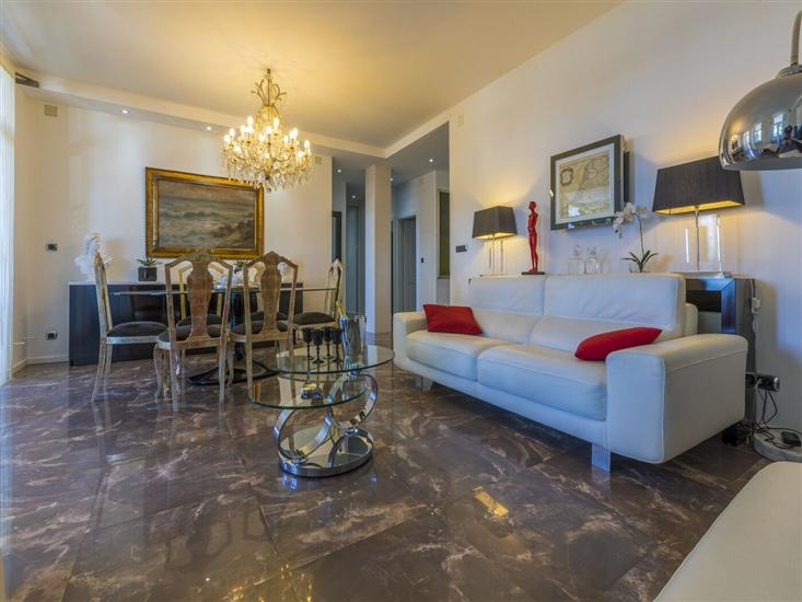 Apartment A1, for 6 persons