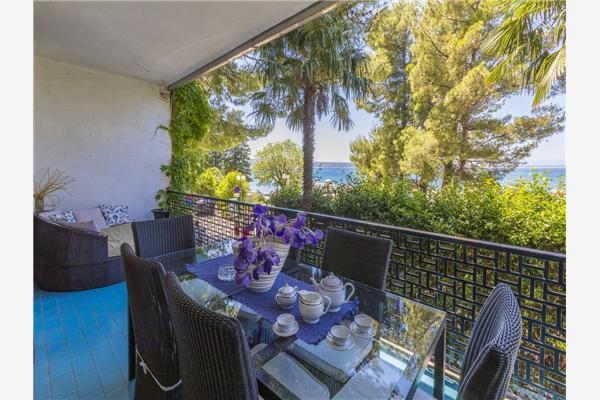 Apartment A1, for 6 persons