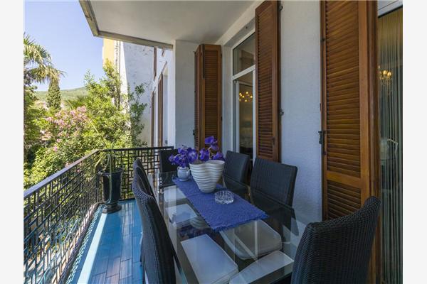 Apartment A1, for 6 persons