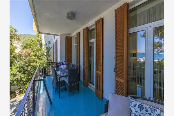 Apartment A1, for 6 persons