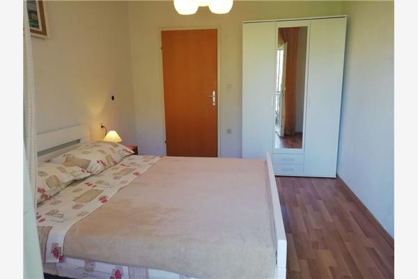 Apartment A2, for 4 persons