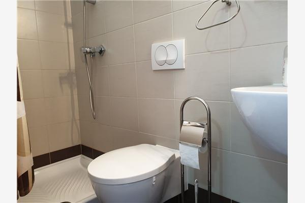 Apartment A2, for 6 persons