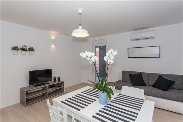 Apartment A1, for 4 persons