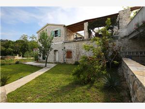 Apartmány Tarragon Ugrinic, Kamenný dom, Rozloha 60,00 m2, Vzdušná vzdialenosť od mora 100 m